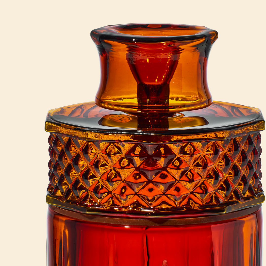 #color_baltic-amber