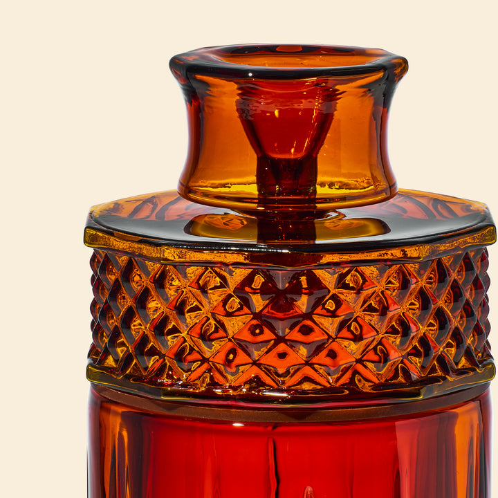 #color_baltic-amber
