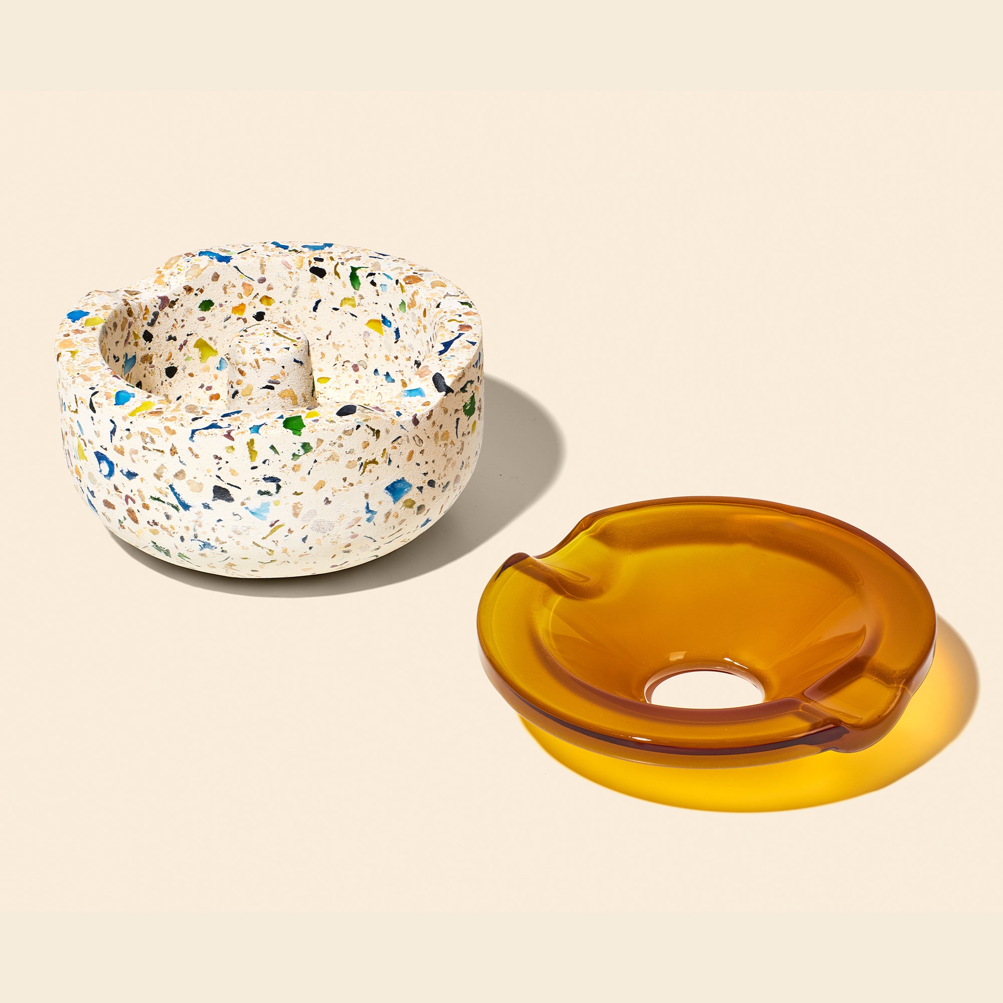 NWTN  Symi Ashtray 蓋付き灰皿 ホワイト Symi Ashtray – NWTN Home