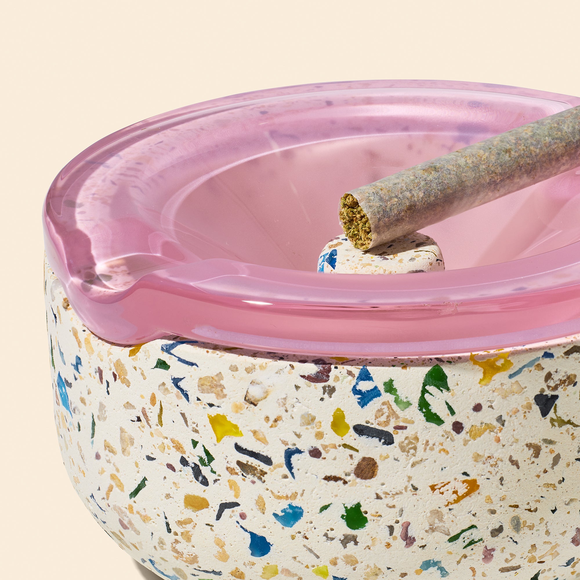 NWTN  Symi Ashtray 蓋付き灰皿 ホワイト 灰皿 蓋付き アルミ slide ashtray WOOD : インテリアショップNorthern